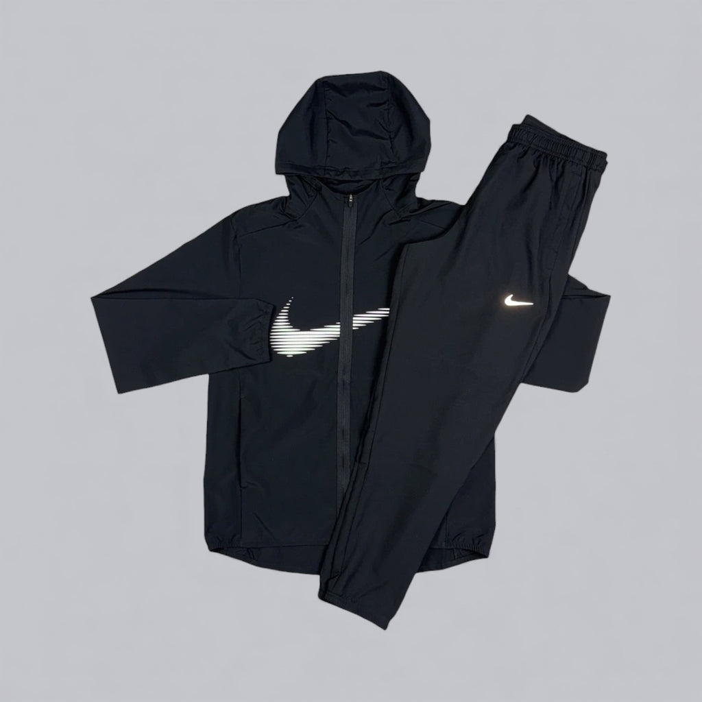 NIKE FORM HD WINDRUNNER - BLACK