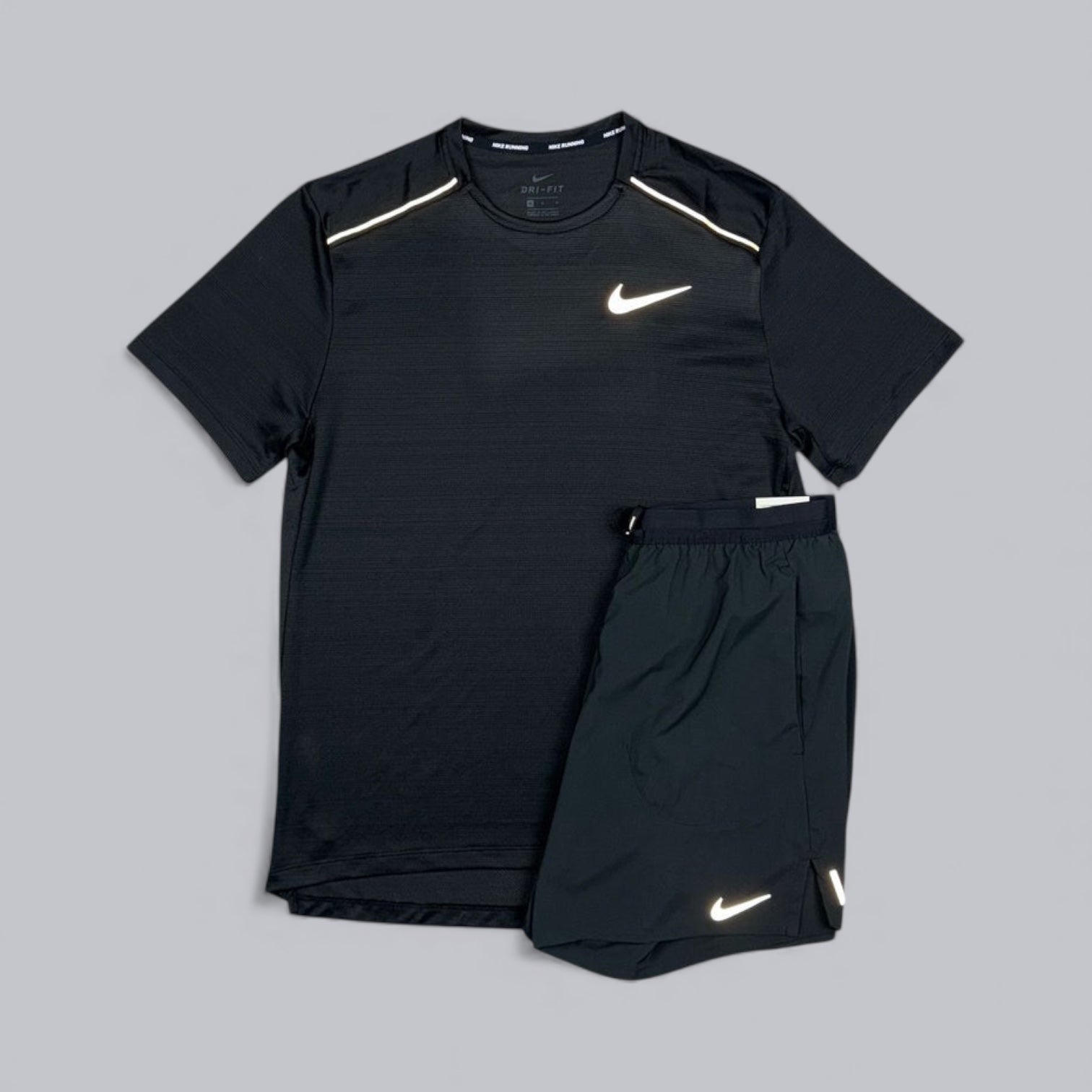 NIKE 7” FLEX STRIDE SHORTS - BLACK
