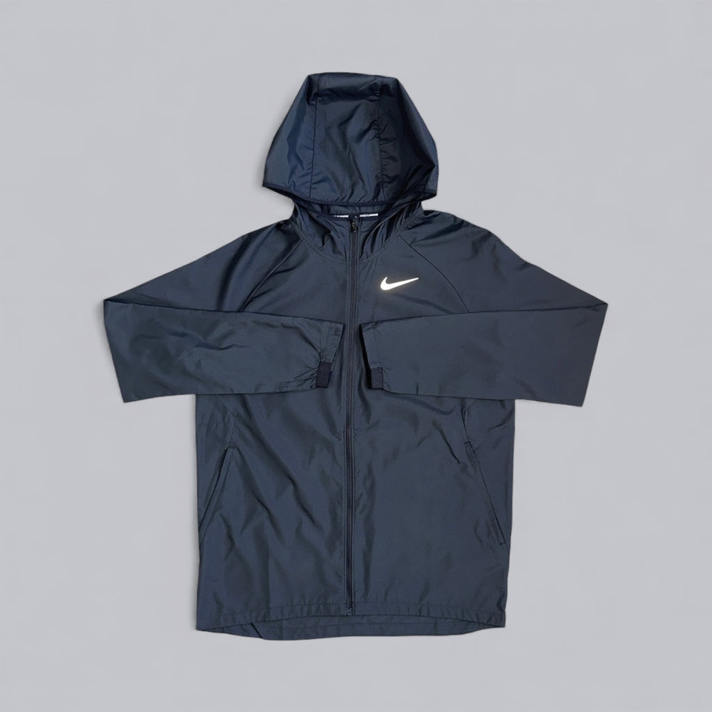 NIKE ESSENTIAL WINDRUNNER - BLACK