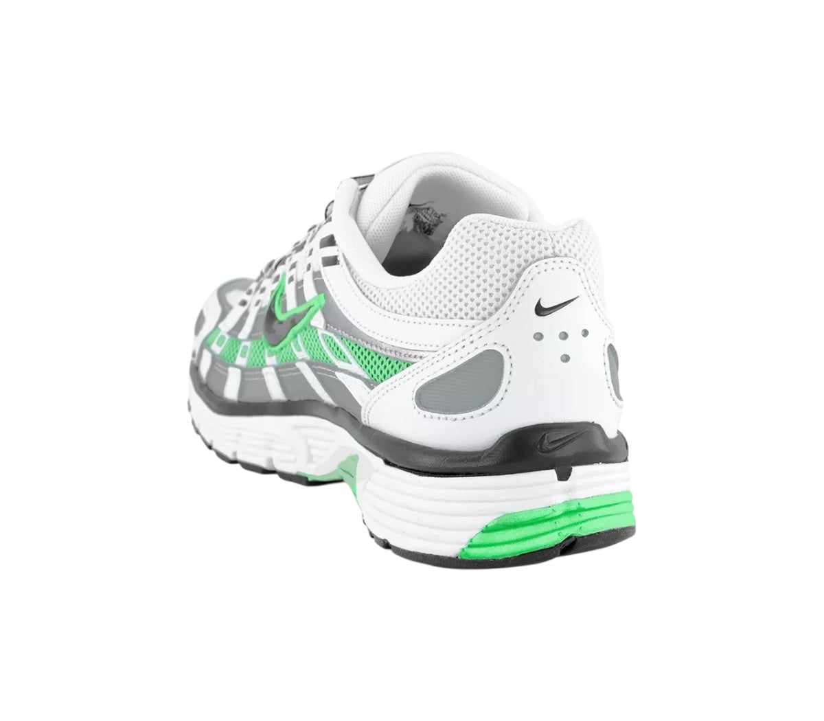 NIKE P6000 - SPRING GREEN