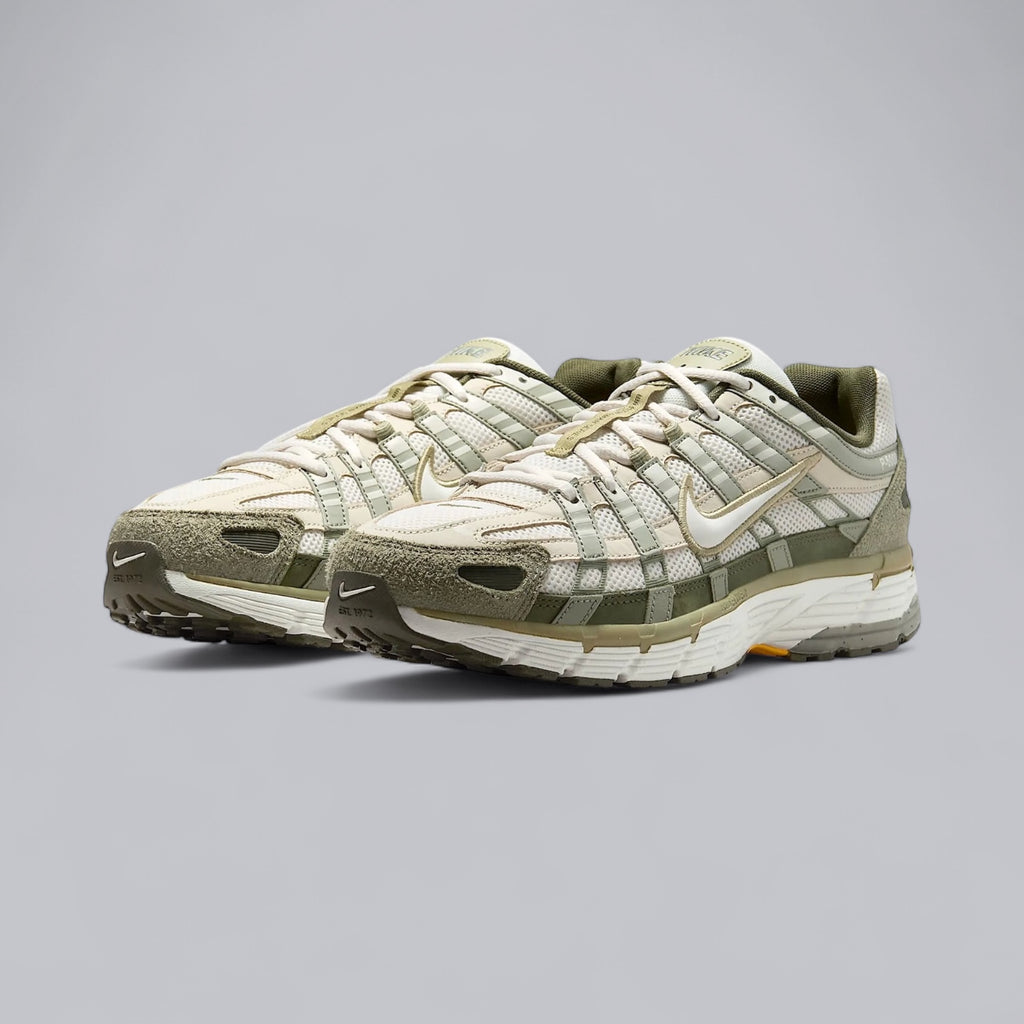 NIKE P6000 - CARGO KHAKI