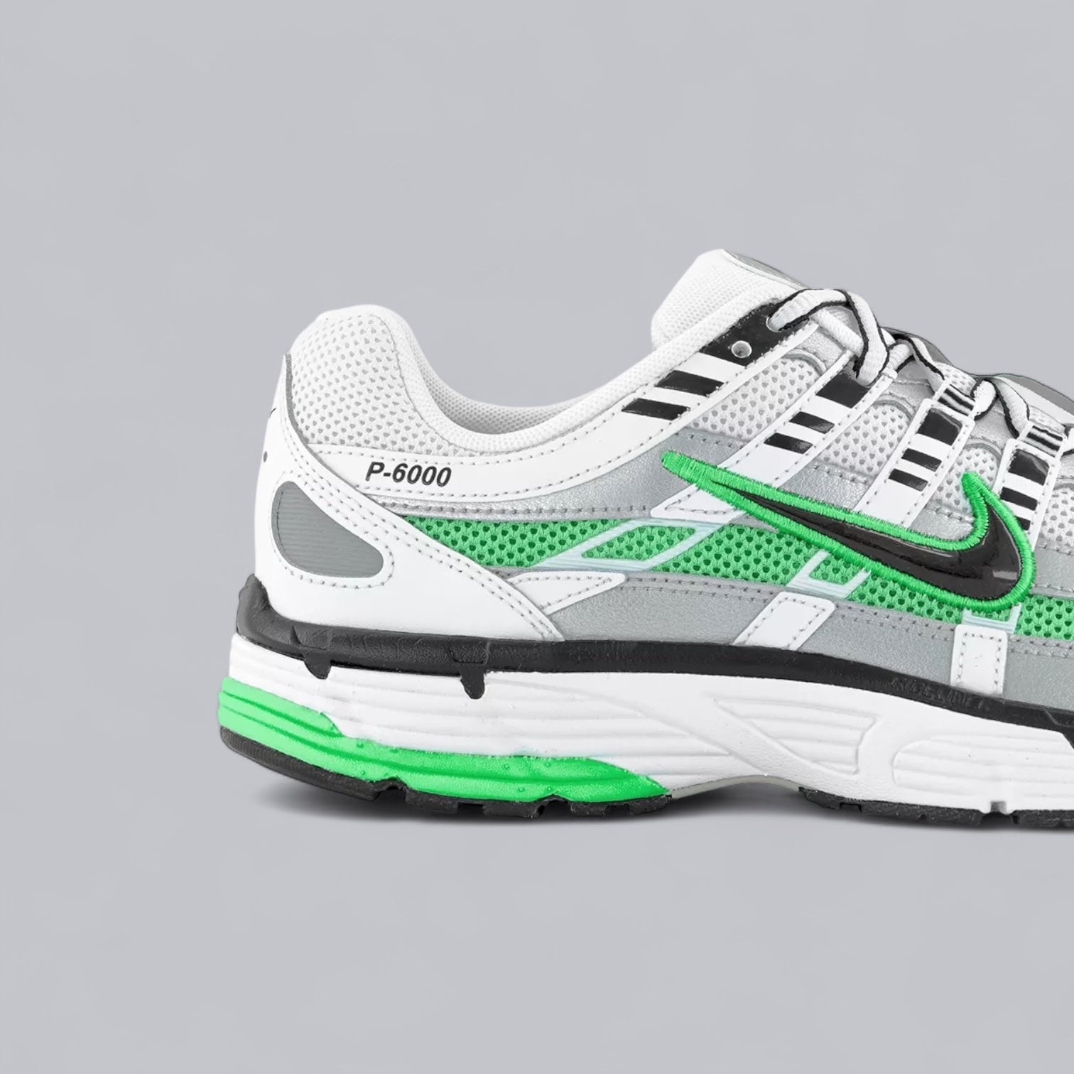 NIKE P6000 - SPRING GREEN