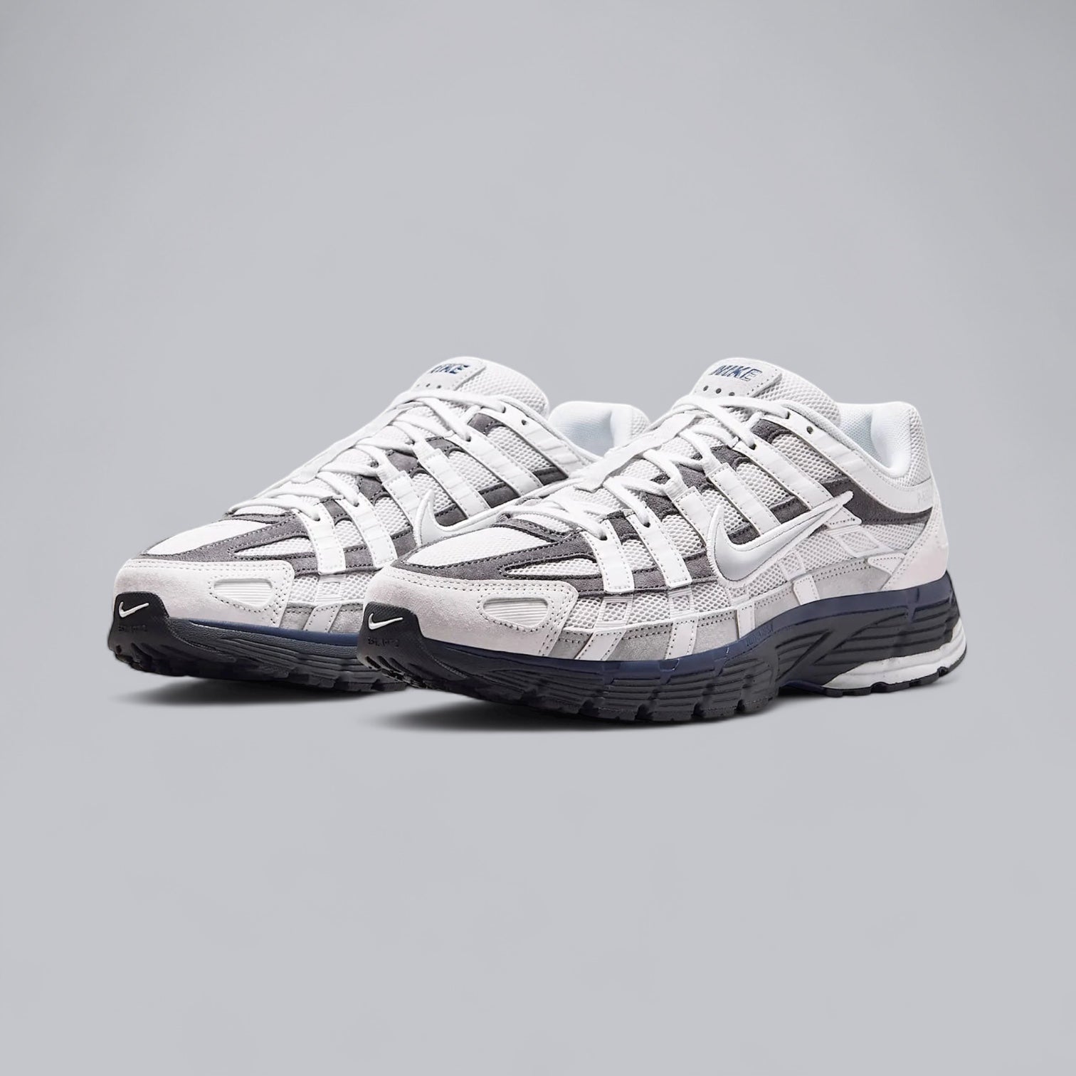 NIKE P6000 - PHOTON DUST