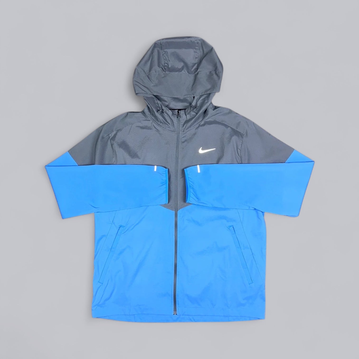NIKE UV WINDRUNNER JACKET - UNIVERSITY BLUE