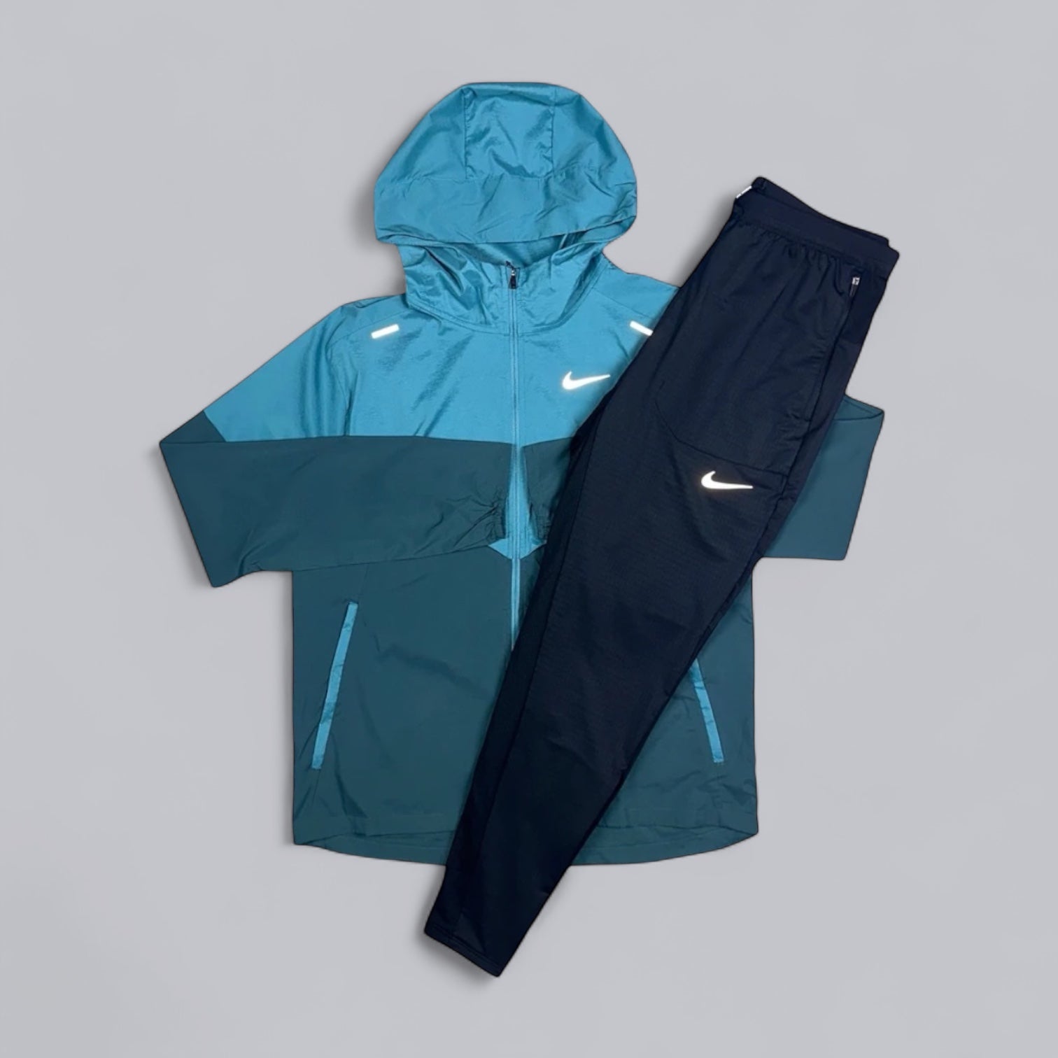 NIKE UV WINDRUNNER JACKET - TEAL