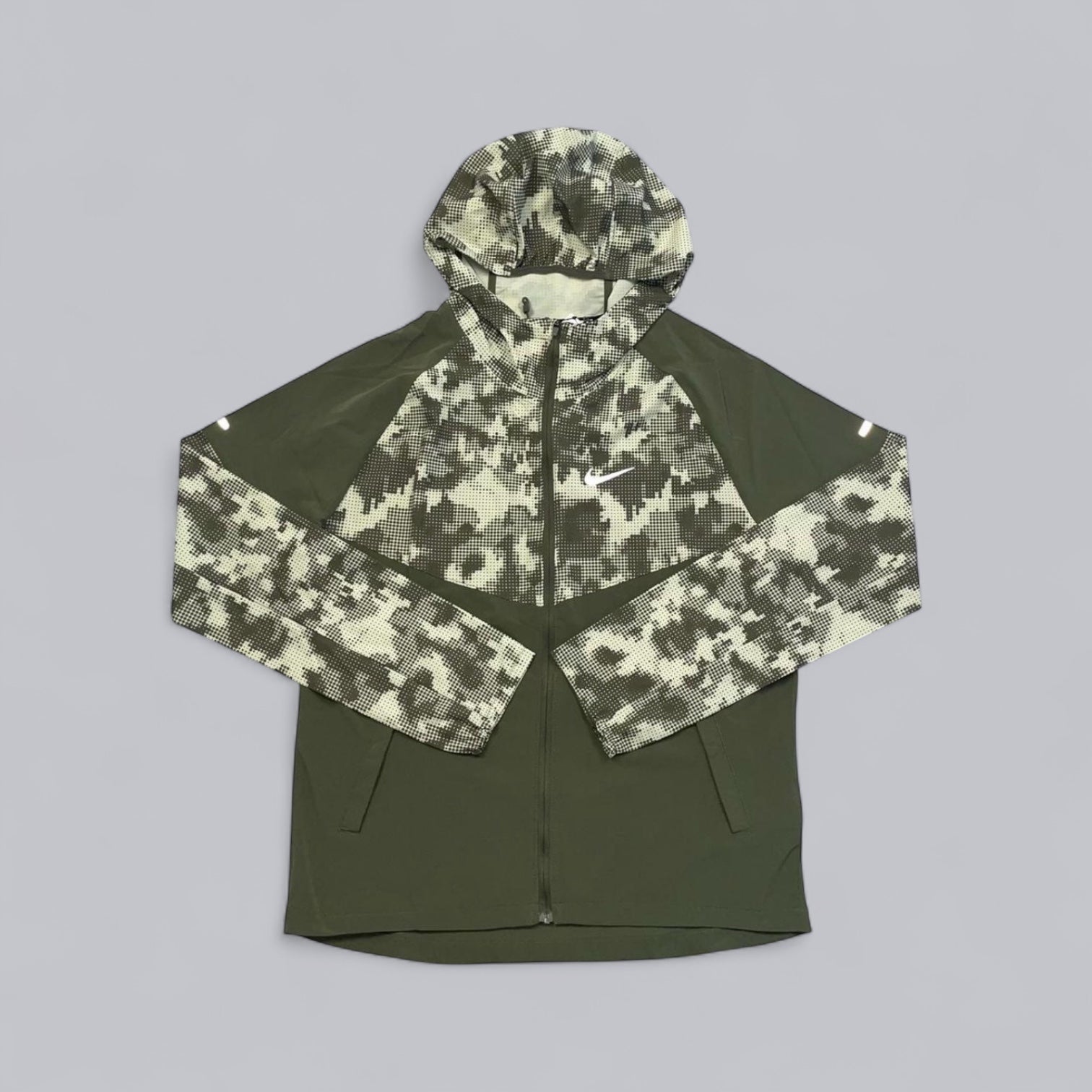 NIKE DIGITAL REPEL MILER JACKET - KHAKI