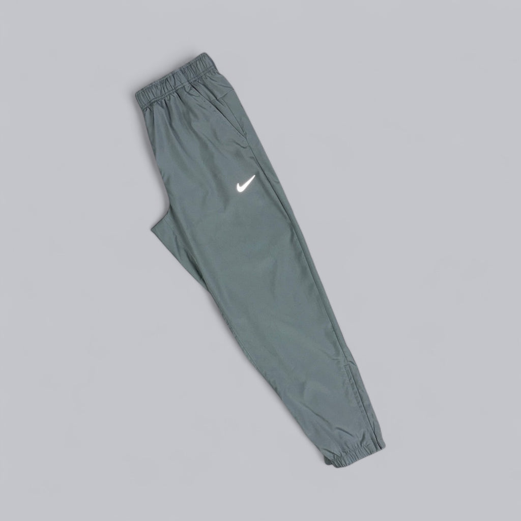 NIKE CHALLENGER DRI-FIT WOVEN PANTS - GREY
