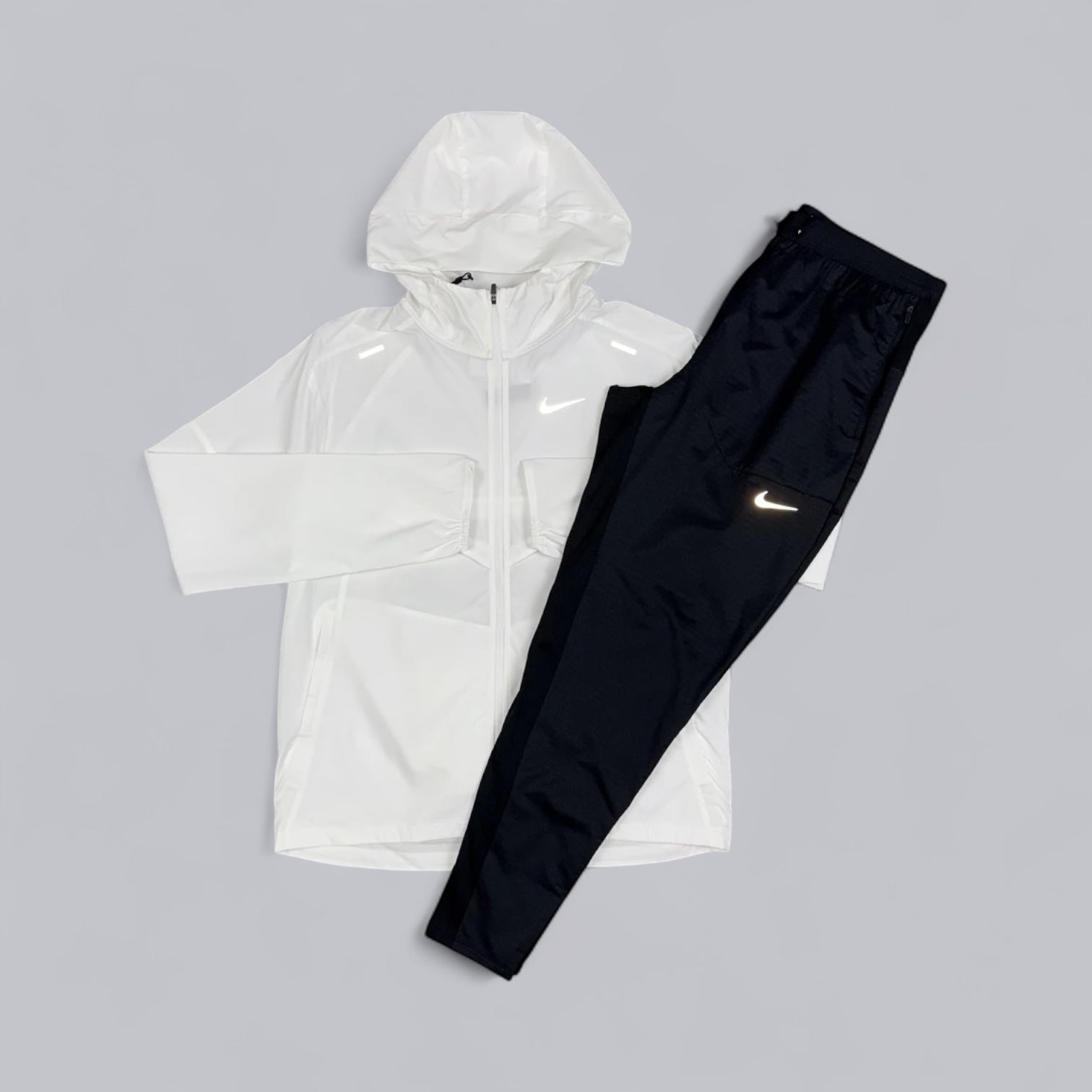 NIKE UV WINDRUNNER - ICE WHITE