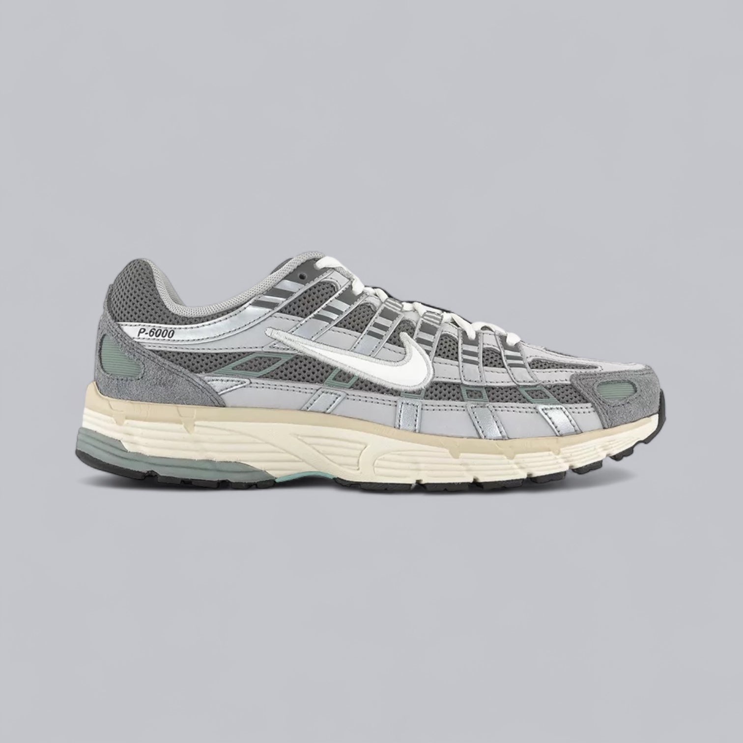 NIKE P6000 - FLAT PEWTER