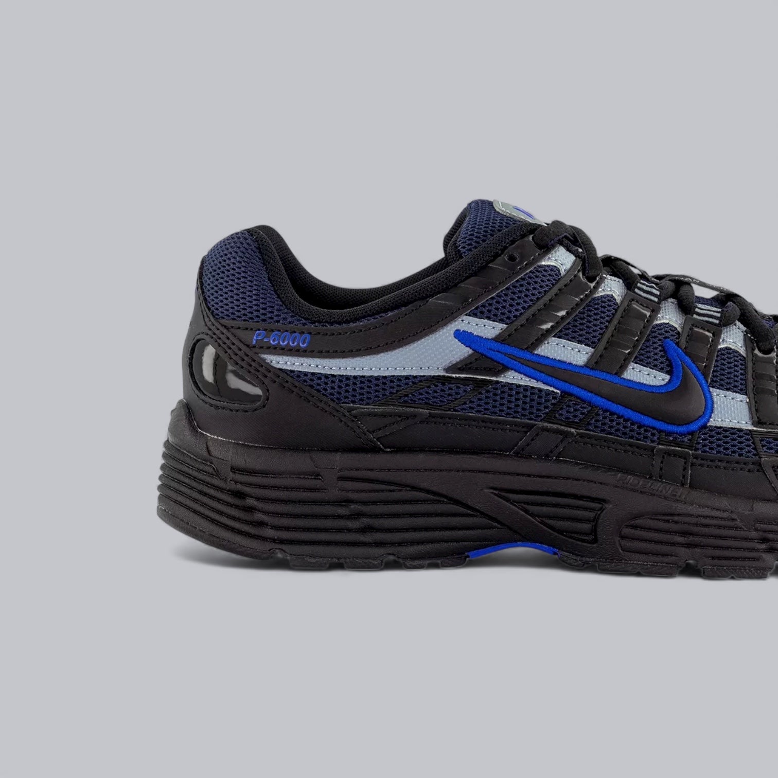 NIKE P6000 - BLACK OBSIDIAN